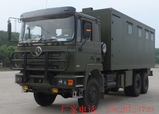 通信指揮方艙車